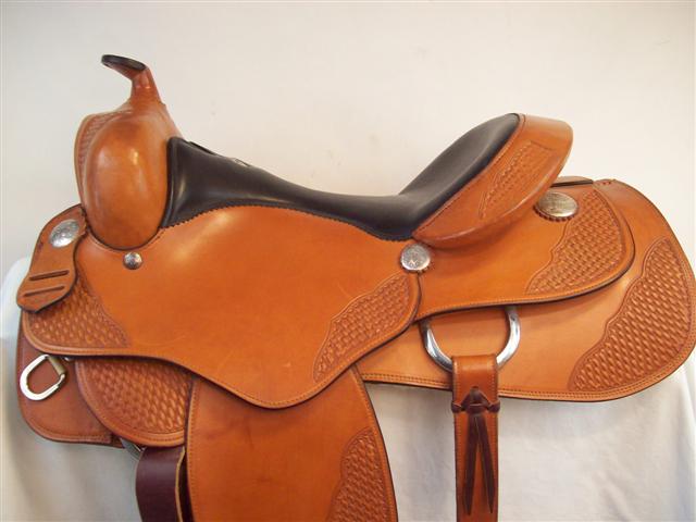 Used Saddle:- Image Number:0